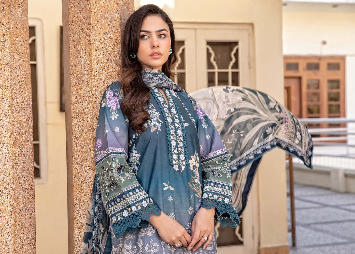 NEELOFER