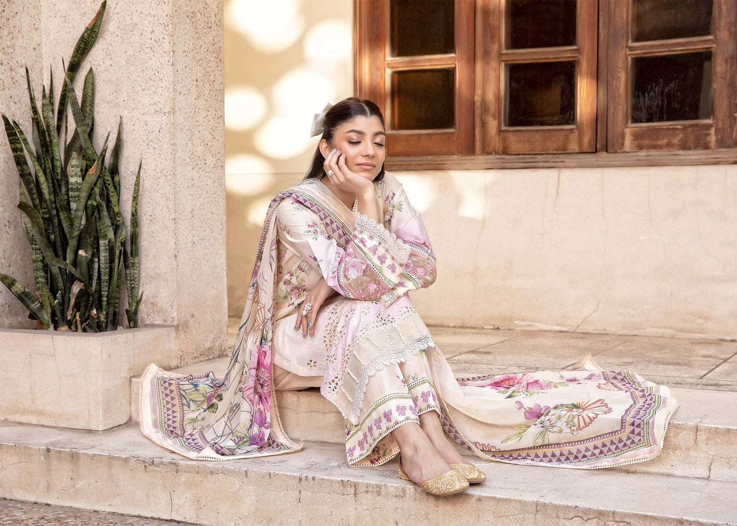 SUROOR